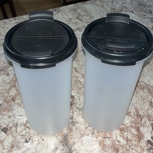 Set of 2 Tupperware Modular Mates 650 mL Round Containers w/ Shaker Lids
